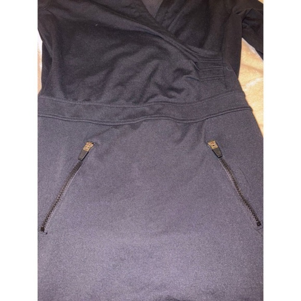Athleta Black Suedy Lady Long Sleeve Dress Thumbholes #918981 Sz Small - Picture 3 of 12